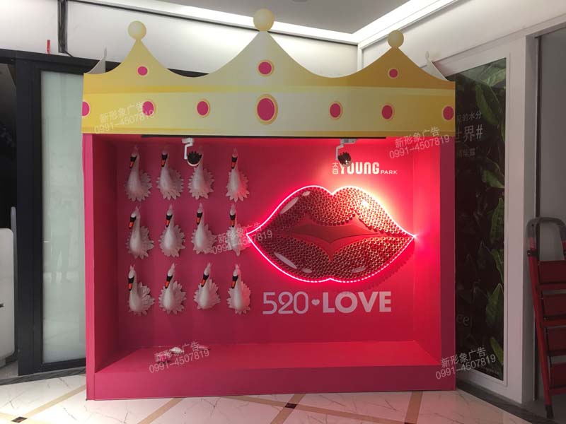 商場(chǎng)三八女王節，節日美陳裝飾制作