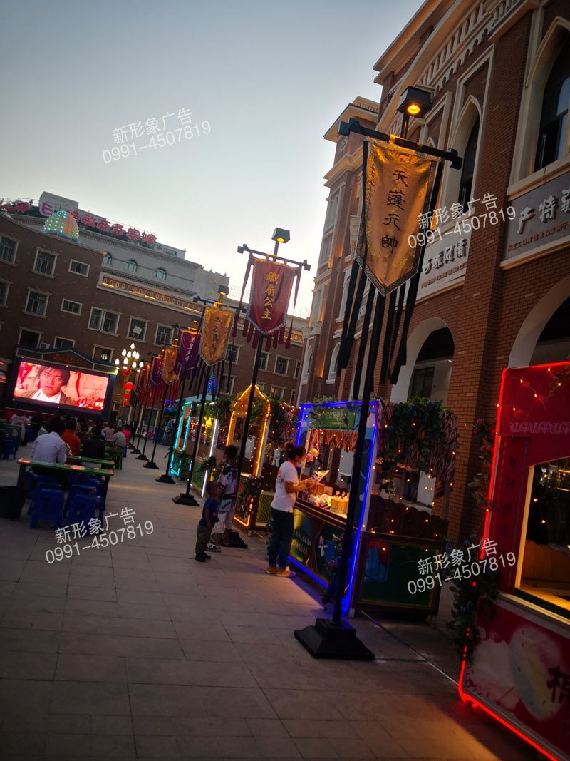 戶(hù)外旗桿燈制作，具有照明、獨特的美陳裝飾。